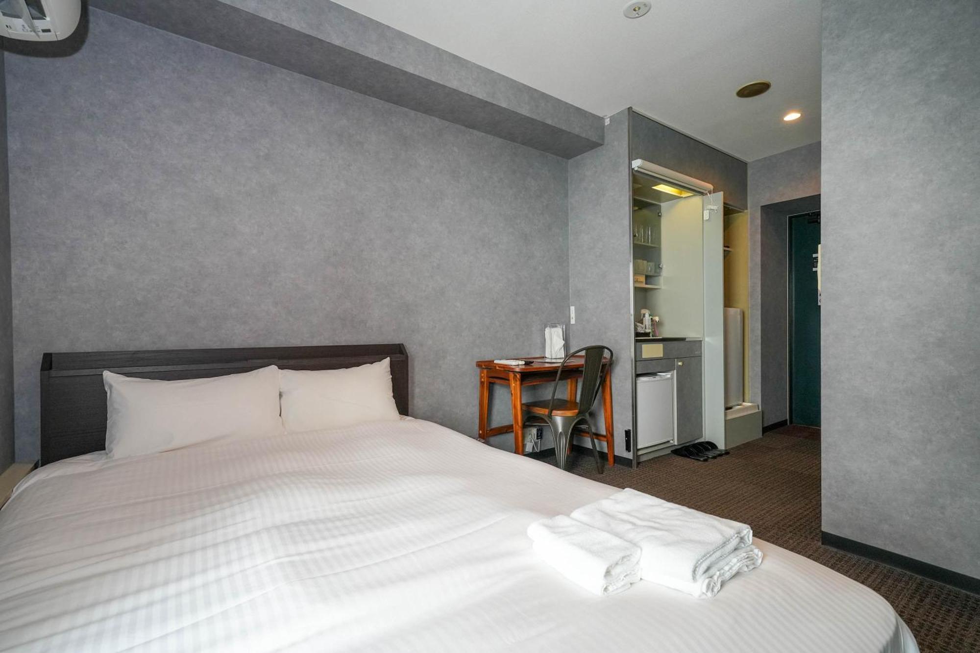 Residence Hotel Stripe Sapporo Luaran gambar
